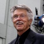 『トップガン』の教官ヴァイパー、トム・スケリットが93歳で死去