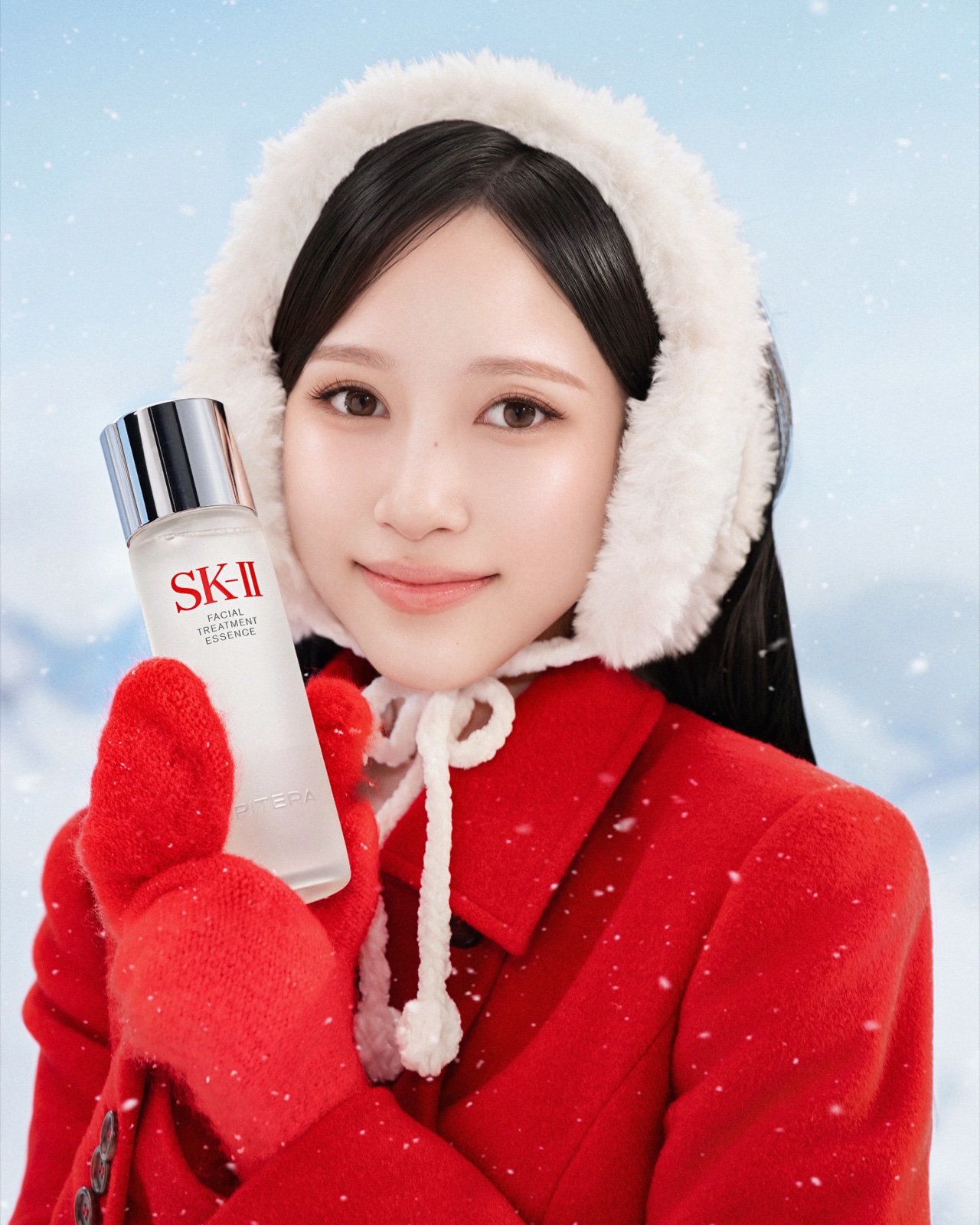 TWICEのMINAが雪の世界へ。SK-IIのホリデーキャンペーン、六本木ヒルズにポップアップも