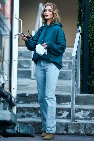 ロージー・ハンティントン・ホワイトリー