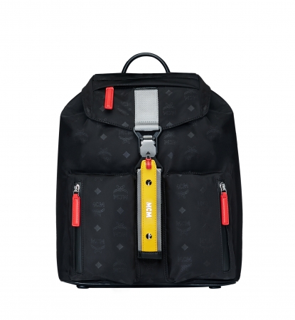 レズニック モノグラム ナイロン バックパック　￥86,000（税抜）
