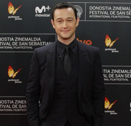 映画『（500）日のサマー』の俳優は、2014年に、一般人女性とゴールイン。