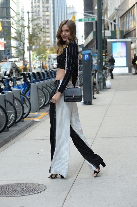 ジョセフィン・スクライヴァー　Josephine Skriver 　フィッティング　ＮＹ　衣装の試着　ヴィクトリアズ・シークレット　Ｖｉｃｔｏｒｉａ’ｓ Ｓｅｃｒｅｔ　ヴィクシー　エンジェル