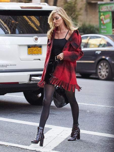 エルザ・ホスク　Elsa Hosk 　フィッティング　ＮＹ　衣装の試着　ヴィクトリアズ・シークレット　Ｖｉｃｔｏｒｉａ’ｓ Ｓｅｃｒｅｔ　ヴィクシー　エンジェル