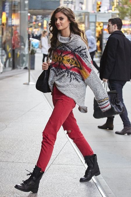 テイラー・ヒル　Taylor Hill 　フィッティング　ＮＹ　衣装の試着　ヴィクトリアズ・シークレット　Ｖｉｃｔｏｒｉａ’ｓ Ｓｅｃｒｅｔ　ヴィクシー　エンジェル