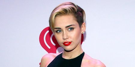 海外セレブの好きなスターバックスドリンク　マイリー・サイラス