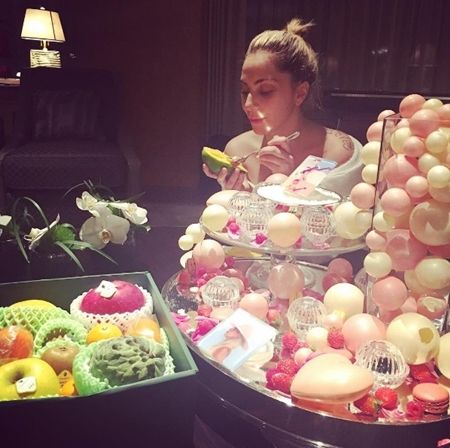 レディー・ガガ Lady Gaga  来日 成田空港 ホテル 来日1日目まとめ