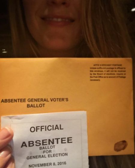 ブレイク・ライヴリー Blake Lively アメリカ 大統領選挙 投票