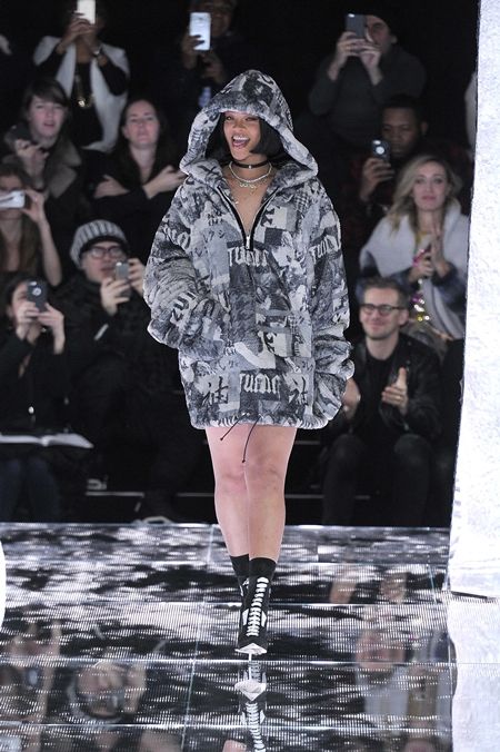 リアーナ Rihanna デザイン Fenty×Puma 大人気 アウター