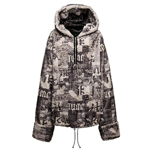 リアーナ Rihanna デザイン Fenty×Puma 大人気 アウター