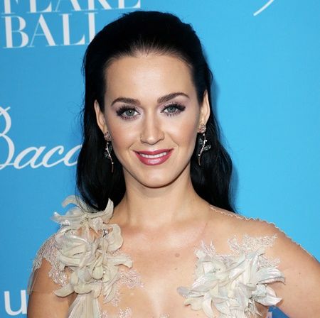 Celebrity Arrivals at the 12th Annual UNICEF Snowflake Ball in NYC Pictured: Katy Perry Ref: SPL1400858 291116 Picture by: Richard Buxo / Splash News Splash News and Pictures Los Angeles: 310-821-2666 New York: 212-619-2666 London: 870-934-2666 photodesk@splashnews.com
