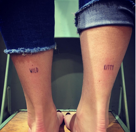 ベラ・ソーン タトゥー 足