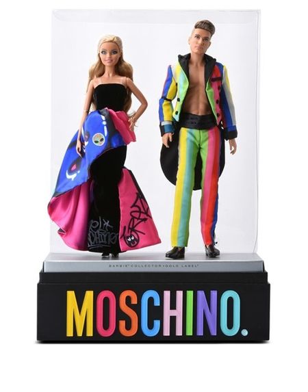 モスキーノ　Moschino　バービー人形　Barbie　デザイナー　ジェレミー・スコット　Jeremy Scott　ステラ・マックスウェル　Stella Maxwell　バービーコラボ　バービー　Barbie　ケン　Ken　MTV VMAの衣装　人形　日本でも買える