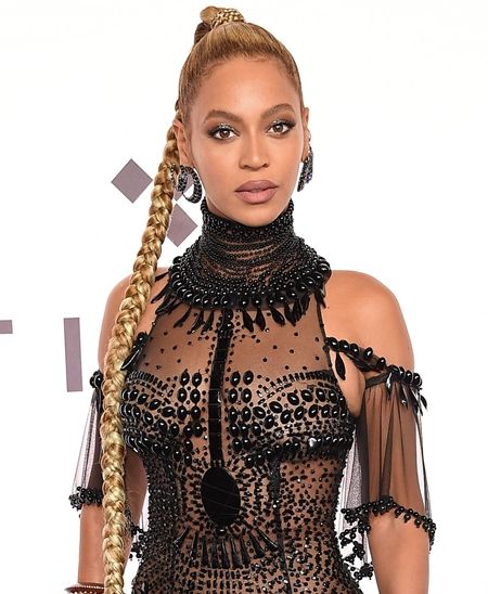 ビヨンセ Beyonce クリスマスグッズ グッズ 公式サイト オフィシャルサイト 発売 レモネード Tシャツ クリスマスバージョン ラッピングペーパー