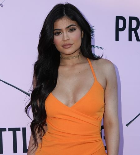 カイリー・ジェナー　Kylie Jenner　好きなお菓子　セレブ　好きなお菓子　お菓子　スナック　カインドバー　オレオ　チートス　