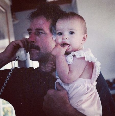 エミリー・ラタコウスキー　Emily Ratajkowski　幼少期　かわいい　今と変わらない　ナチュラルビューティ　モデル　女優　映画　ゴーンガール　