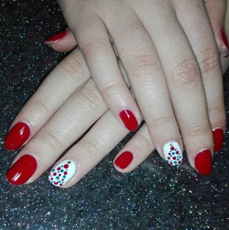 クリスマスネイル Christmas Nail 今からでも間に合う 簡単 ネイル 冬仕様 ネイルアート デザイン 海外