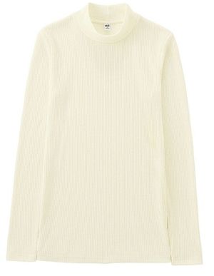 ケンダル・ジェナー Kendall Jenner　ユニクロ　Uniqlo　リブハイネックネックセーター　白　セレブ　プチプラ　日本　ファストファッション　トップス　スタイル　ファッション
