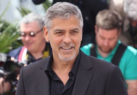 ジョージ・クルーニー George Clooney 寿司屋 クラシックカー