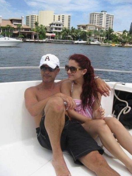 アリアナ・グランデ　父　Ariana Grande 　エドワード・ブテラ　Edward Butera　