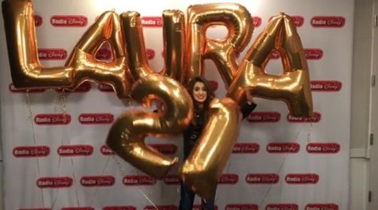 アルファベット・バルーン　ローラ・マラノ