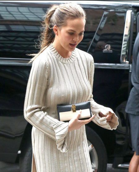 クリッシー・テイゲン　財布　サイフ　Chrissy Teigen