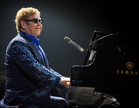 エルトン・ジョン　Elton John