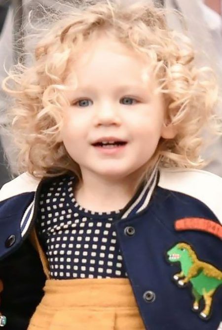 ブレイク・ライヴリー　ライアン・レイノルズ　長女　ジェームズ　Blake Lively　Ryan Reynolds　James Raynolds