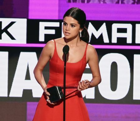 セレーナ・ゴメス　Selena Gomez