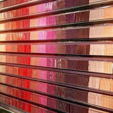 カイリー・ジェナー　トパンガ・モール　ポップアップストア　ザ・カイリー・ショップ Kylie Jenner The Kylie Shop