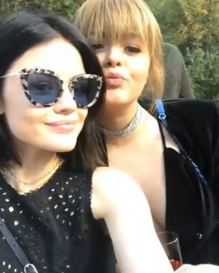 トローヤン・ベリサリオ　ウェディング　ルーシー・ヘイル　Lucy Hale サーシャ・ピーターズ　Sasha Pieterse