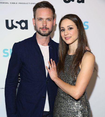 トローヤン・ベリサリオ　ウェディング　Troian Bellisario　パトリック・J・アダムス　Patrick J Adams