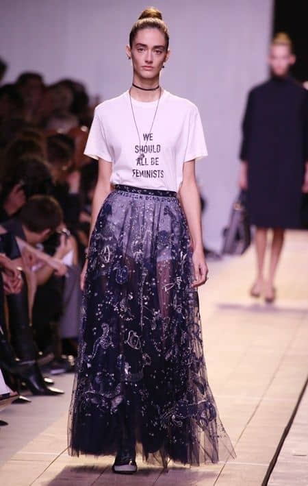 ディオールのフェミニストTシャツ　Dior We Should All Be Feminists T-Shirt 
