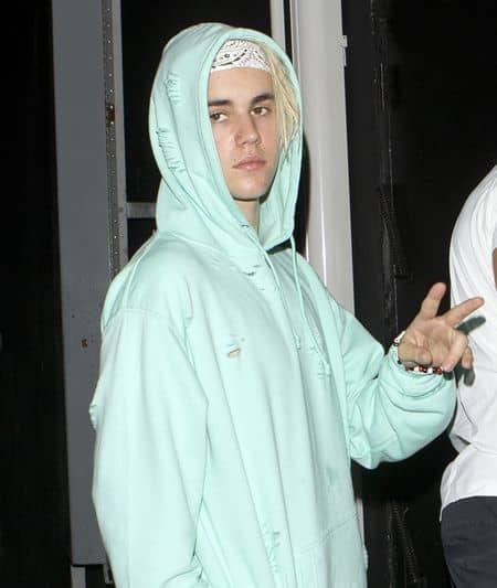 ジャスティン・ビーバー　Justin Bieber　ヘアスタイル　坊主　2回目　お気に入り　ヘアチェンジ　ヘアスタイル　ドレッド