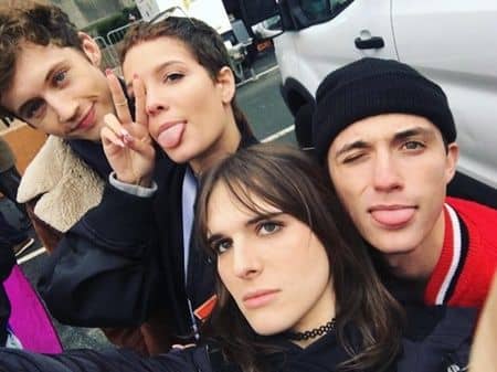 女性のマーチ　デモ　ホールジー　トロイ・シヴァン　ハリ・ネフ　Women's March Demo Halsey Troye Sivan Hari Nef