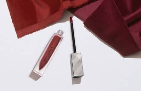 アイリス・ロウ Iris Law バーバリー Burberry リップ マット 14色 バーバリー・リキッド・リップベルベット Burberry Liquid Lip Velvet 新コスメ 最新