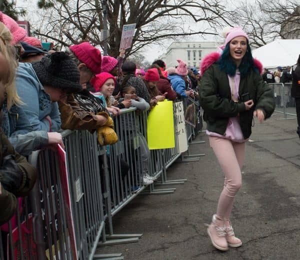 女性のマーチ　ワシントンD.C. ベラ・ソーン