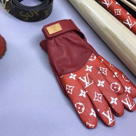 ルイ・ヴィトン×シュプリーム　Louis Vuitton　Supreme　レザーグローブ　ベルト