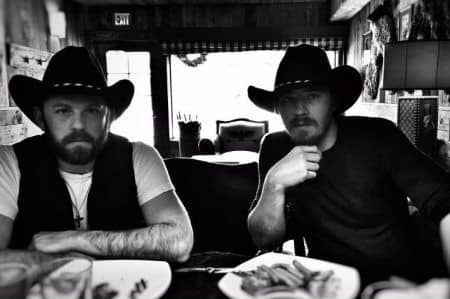 カレブ・フォロウィル　Caleb Followill　ギャレッド・ヘドランド　Garrett Hedlund　年末年始　2017