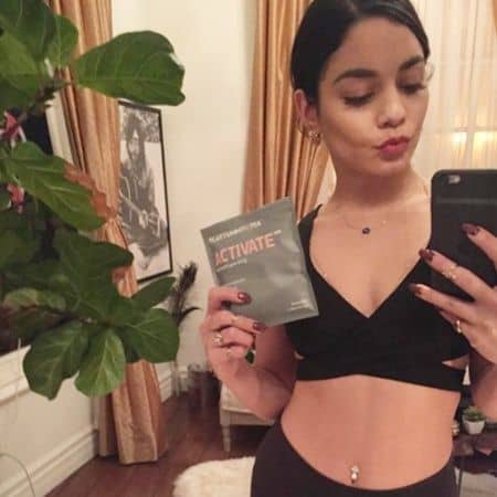 ヴァネッサ・ハジェンズ デトックスティーFlat Tummy Tea セレブの正月太り解消法