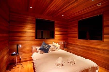 コロナ ビール キャンペーン 宿泊 CORONA BEER campaign lodge