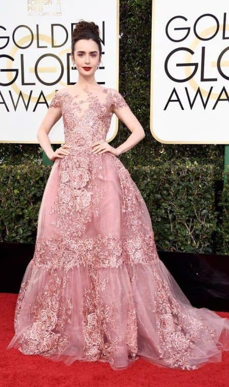 リリー・コリンズ　Lily Collins Golden Globe 2017