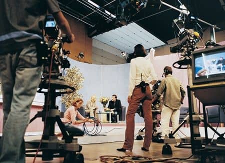 ニュース 報道 操作 News Broadcast Media