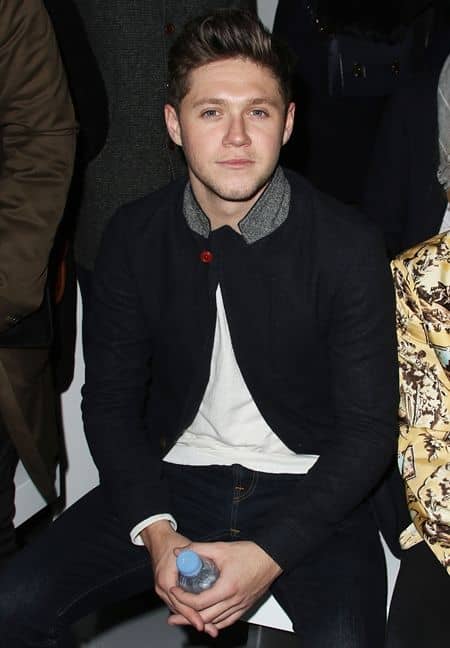 ナイル・ホーラン　Niall Horan　スナップチャット　日本語　ありがとうございます　アクセル・アリガト　Axel Arigato　スニーカー　スウェーデン