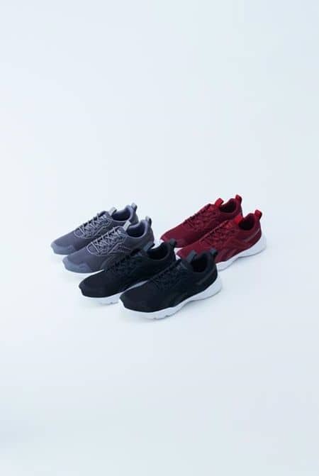 リーボック　Reebok　ロイヤルフラッグ　Royal Flag　大人向けスニーカー　スニーカー　カジュアル　ファッション　レトロ