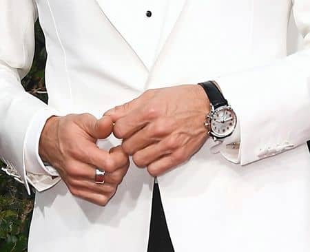 ジェレミー・レナー Jeremy Renner ゴールデングローブ賞 ティファニー Tiffany ジュエリー 人気 ネックレス 指輪 時計 カフス