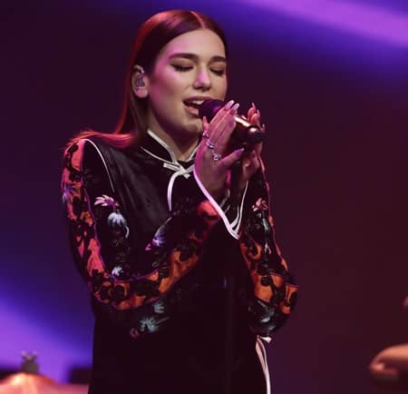 デュア・リパ Dua Lipa サマーソニック2017出演アーティスト ライヴ