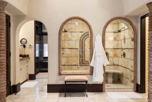 レディー・ガガのスーパーボウル御殿 22億円豪邸 AirBnB