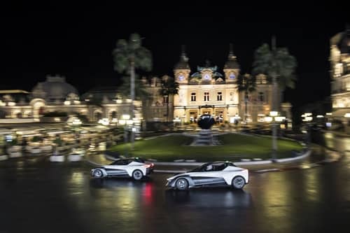 マーゴット・ロビー　欧州日産ブレイドグライダー　Nissan BladeGlider