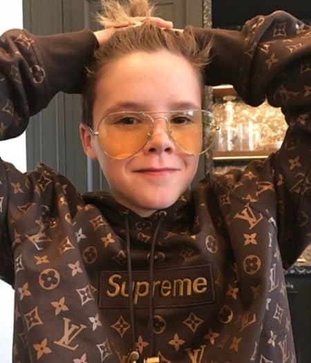 クルス・ベッカム　Cruz Beckham　ルイ・ヴィトン　Louis Vuitton　シュプリーム　Supreme　コラボ　未発表　フーディ　パーカ　特別　キム・ジョーンズ