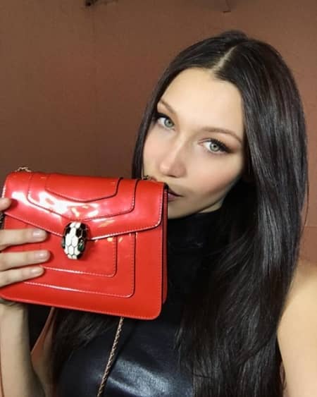 ベラ・ハディッド　Bella Hadid　ブルガリ　BVLGARI　アクササリー　新アンバサダー　広告塔　起用　抜擢　アクセサリーコレクション